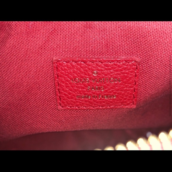 Louis Vuitton Vosges Red - Picture 4 of 6